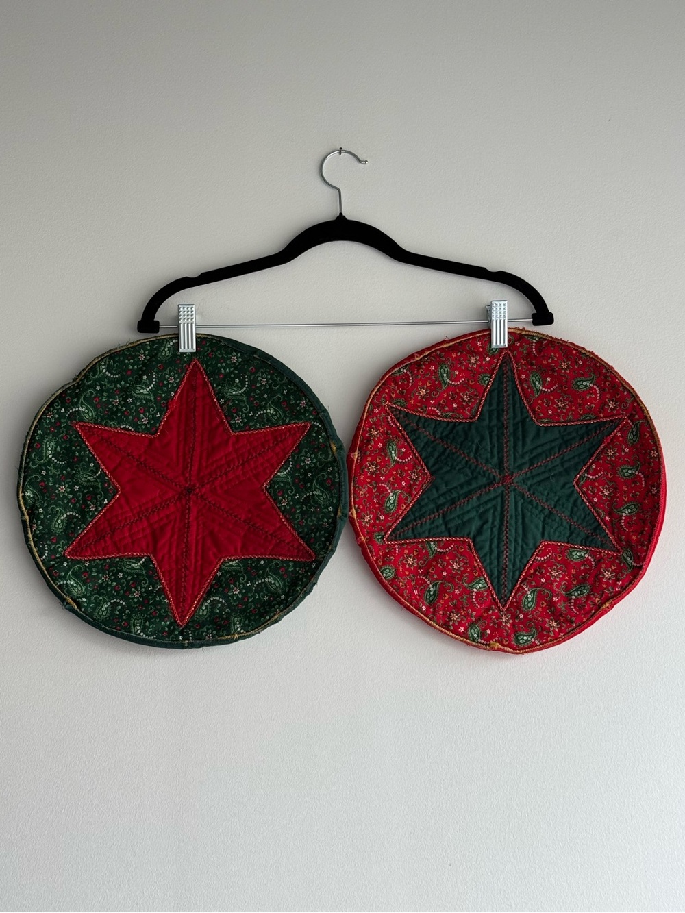 Set of 2 Vintage Christmas Star 13"D Circle Handmade Placemat Wall Decor Item